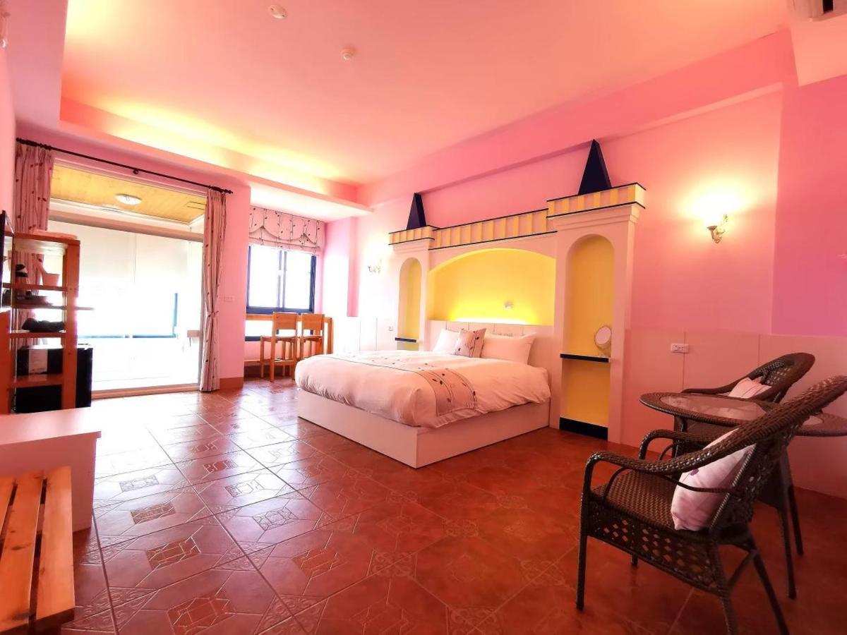 Love Ocean & Happy Bay Homestay Donggang Extérieur photo