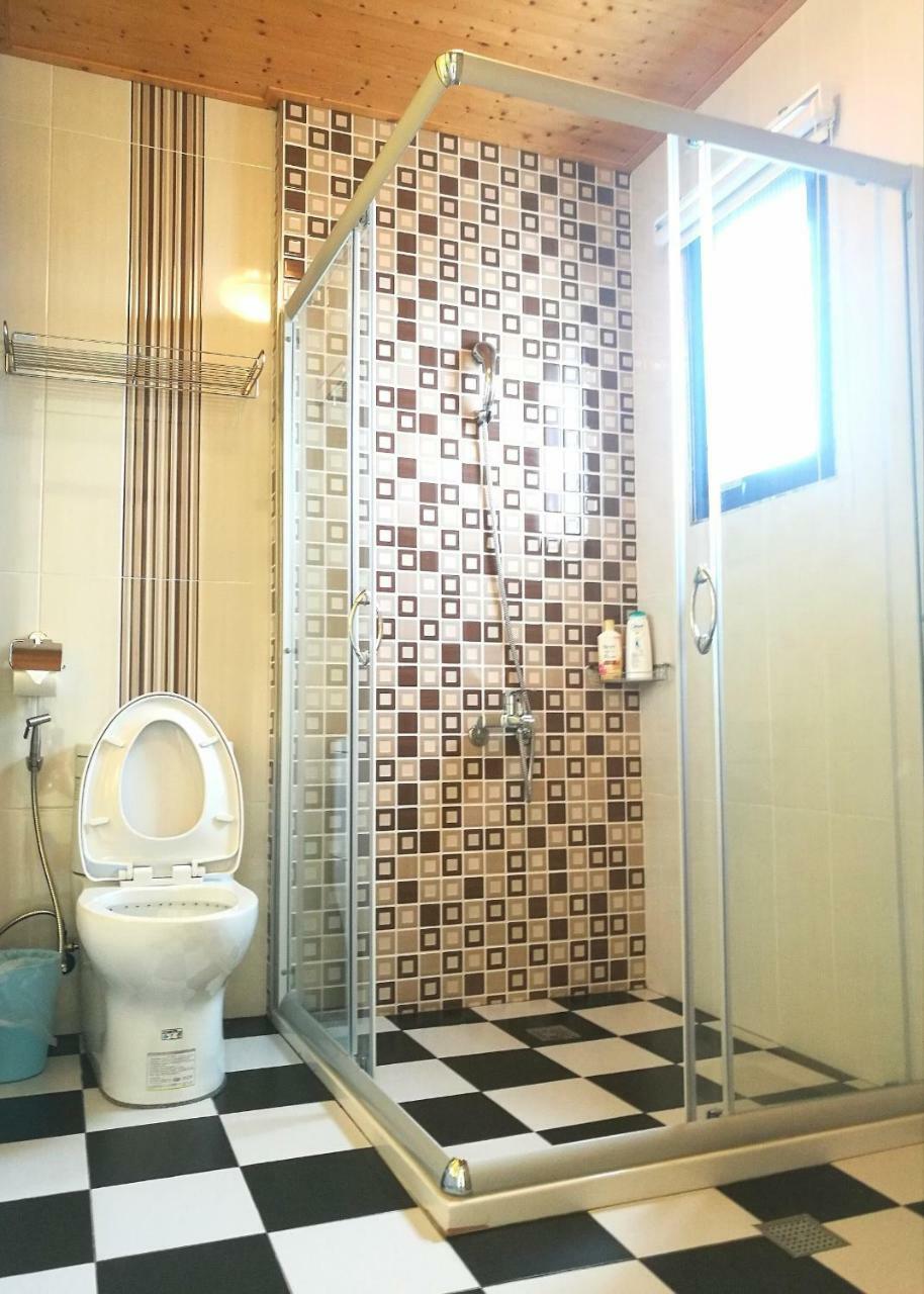Love Ocean & Happy Bay Homestay Donggang Extérieur photo