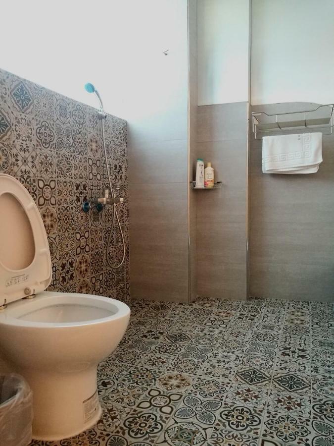 Love Ocean & Happy Bay Homestay Donggang Extérieur photo